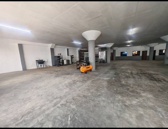 2,289M² WAREHOUSE FOR SALE IN OPHIRTON